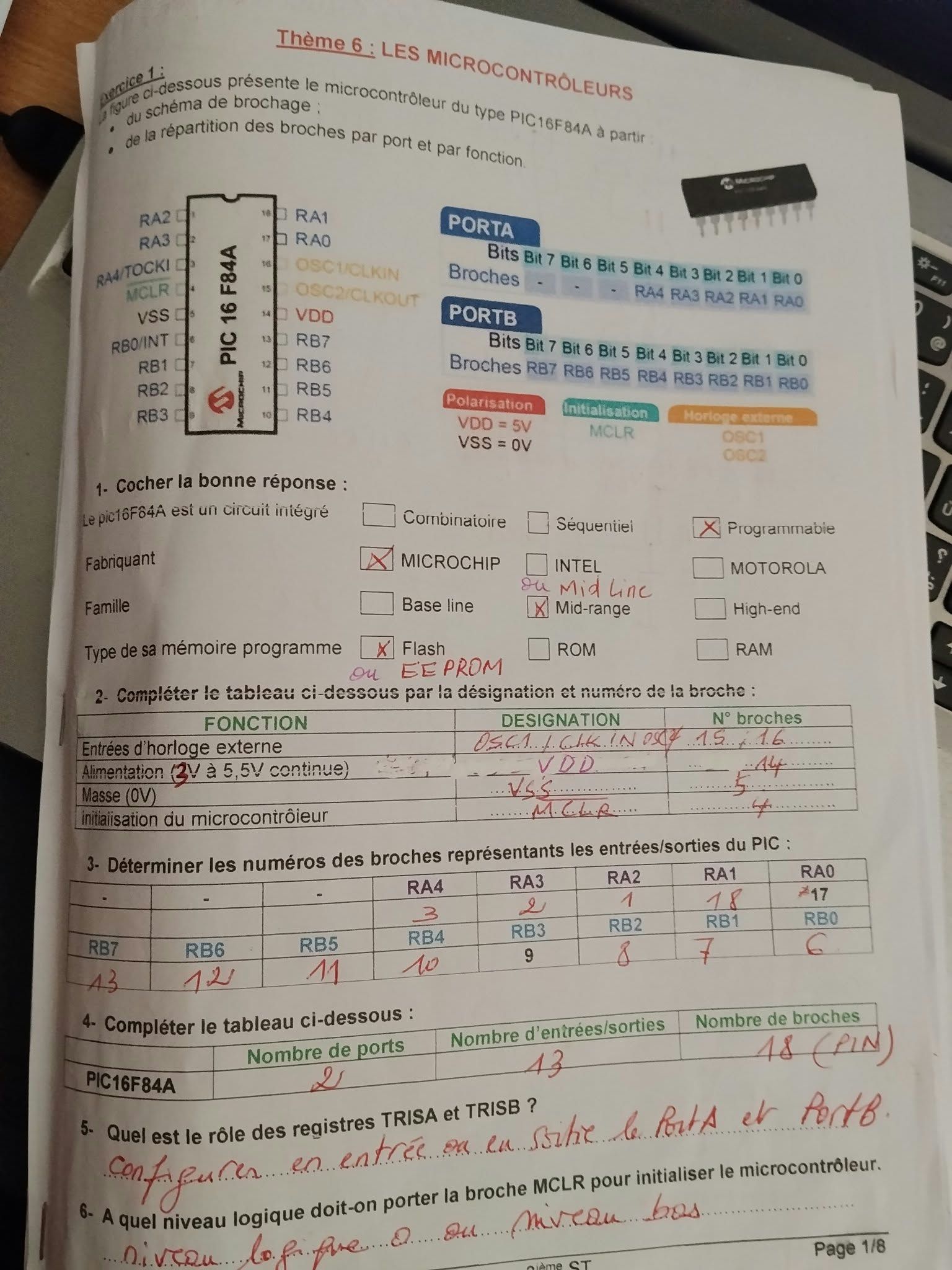 TD N°1 Les microcontroleurs Page 1.jpg